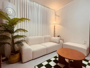Heart of Seoul Yongsan Station Private House HYBE